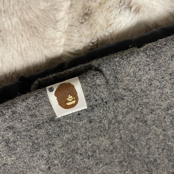 BAPE SHARK VARSITY JACKET - Picture 4 of 16